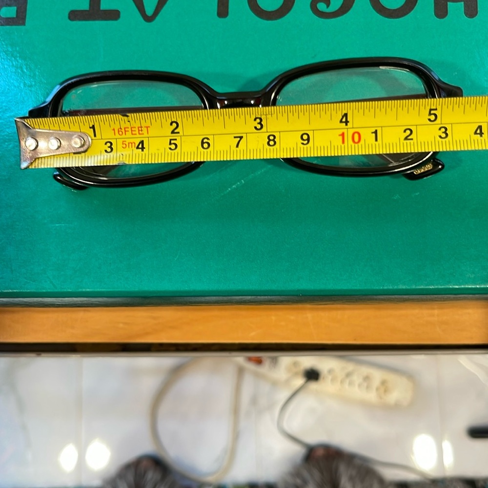 RARE FIND VINTAGE GUCCI GLASSES - Picture 6 of 8